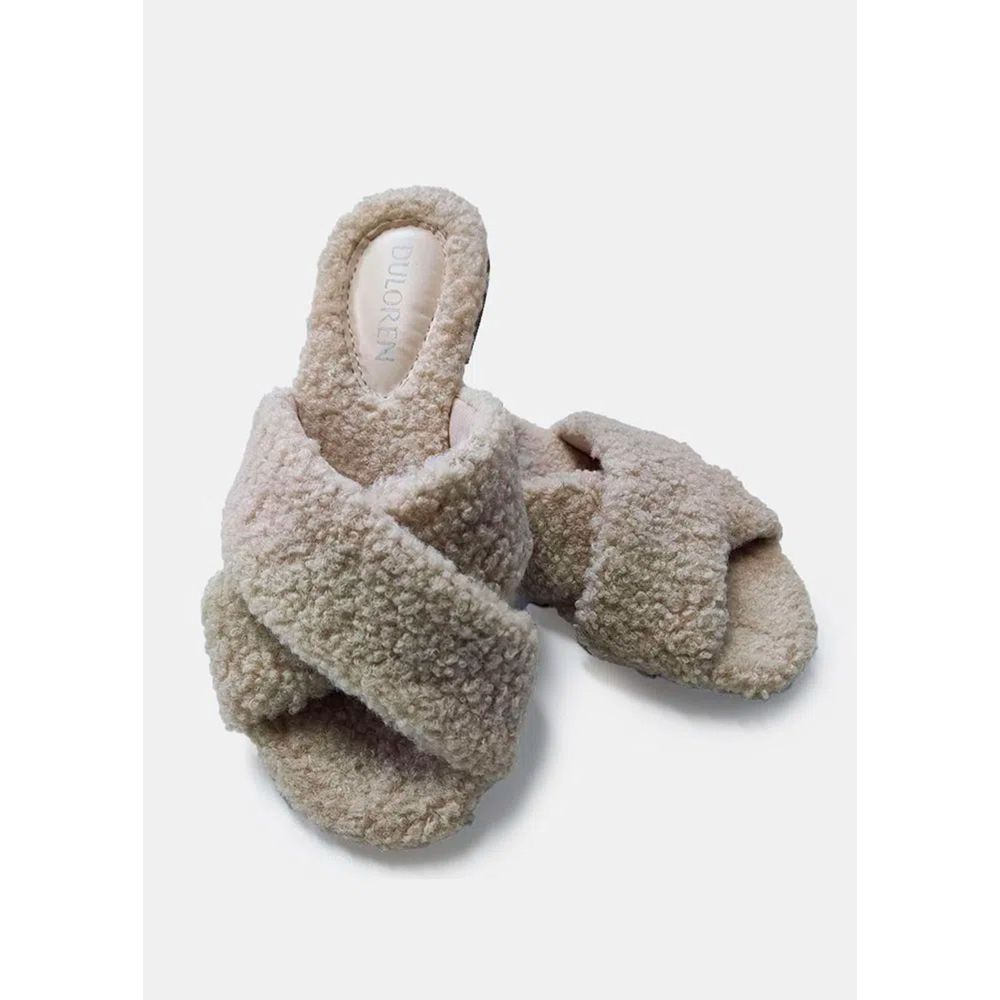 Pantufa Cruzada Maitê
 PERLE